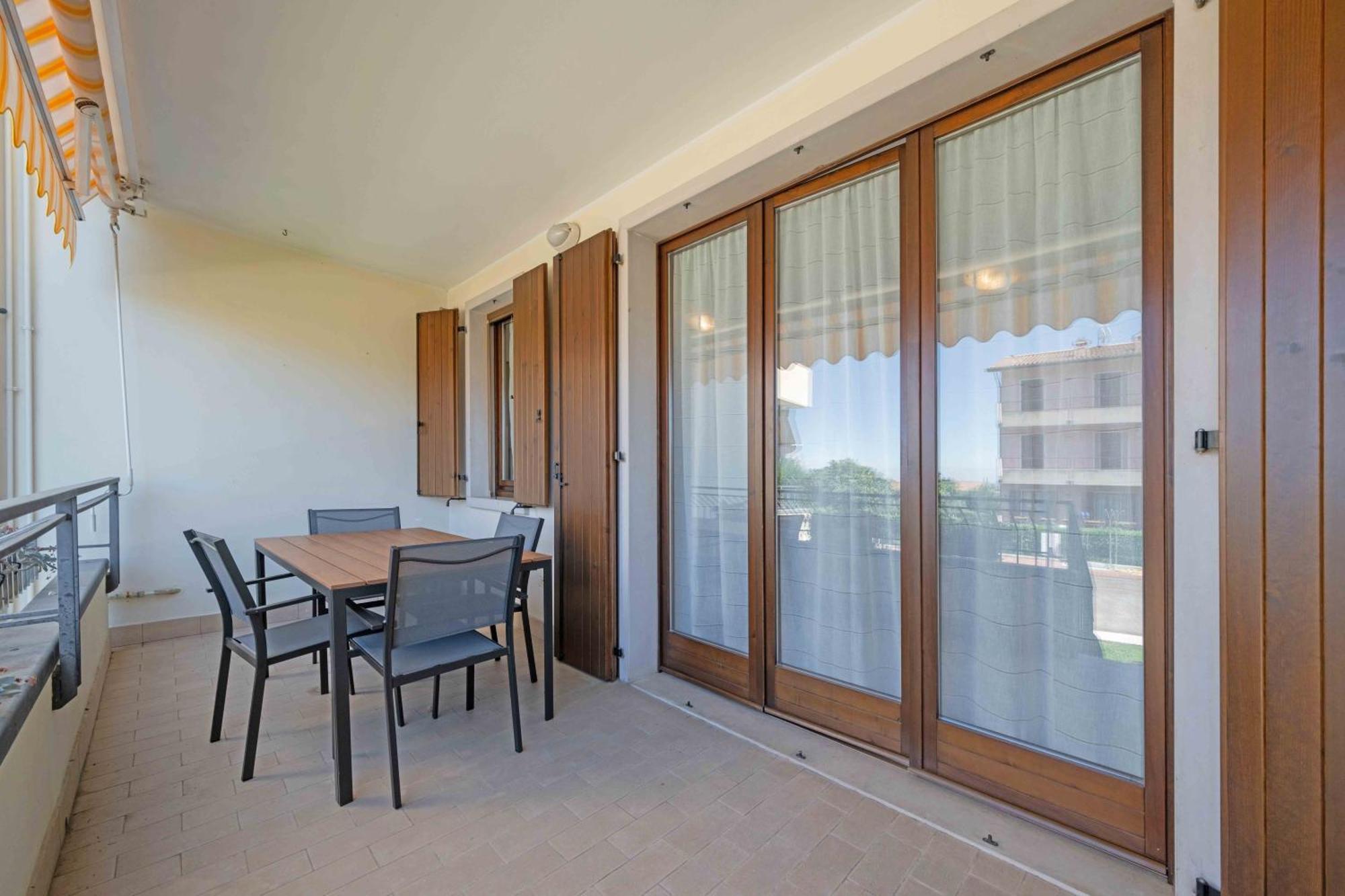 Apartmentsgarda - Residenza Elisabetta 10 Bardolino Exterior photo